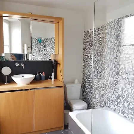 Nice In The Batignolles Apartment Paris