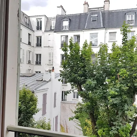 Nice In The Batignolles *
